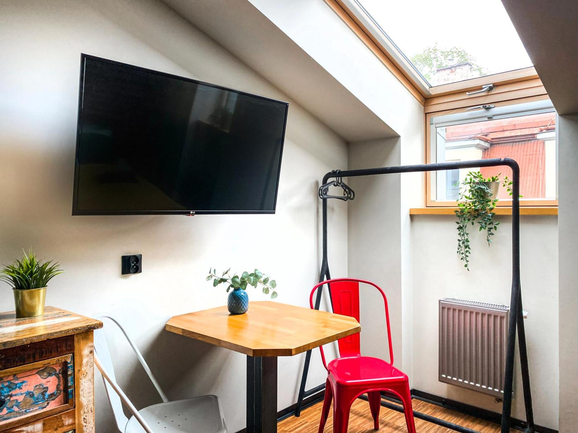 Cozy Apartment With Ac For Couples - Old Town Красков Екстериор снимка