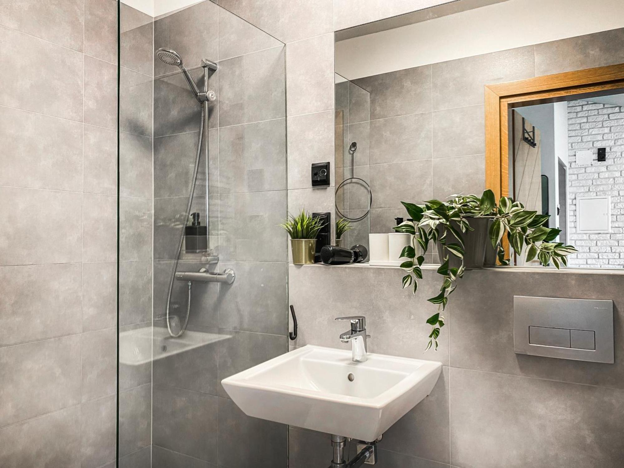 Cozy Apartment With Ac For Couples - Old Town Красков Екстериор снимка