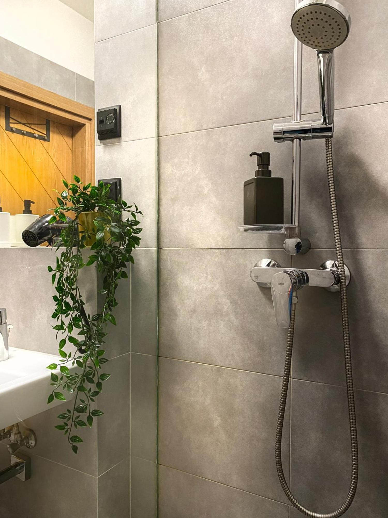 Cozy Apartment With Ac For Couples - Old Town Красков Екстериор снимка