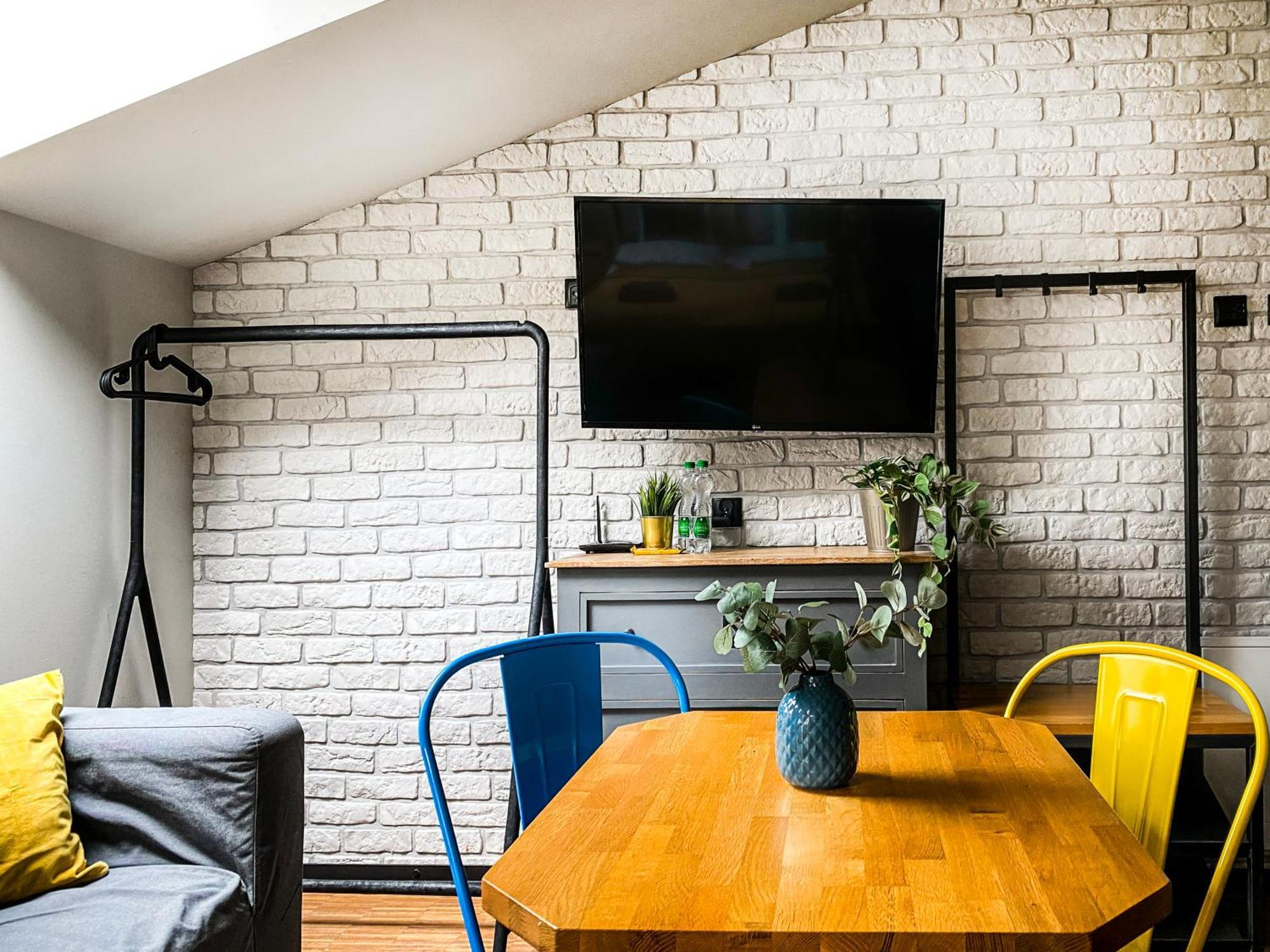 Cozy Apartment With Ac For Couples - Old Town Красков Екстериор снимка